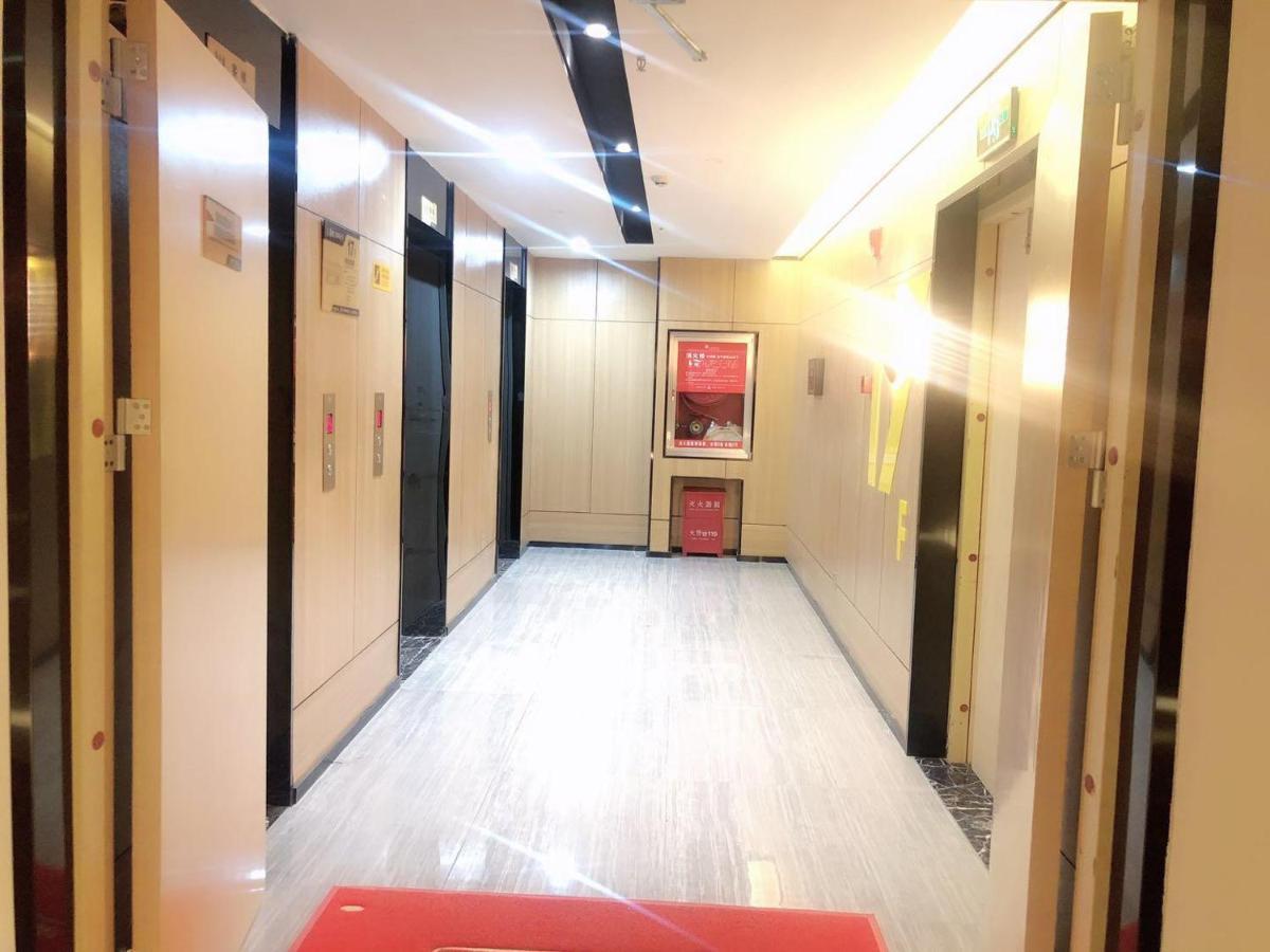 Iu Hotel Guiyang Olympic Sports Center China Resources Vientiane Exteriör bild